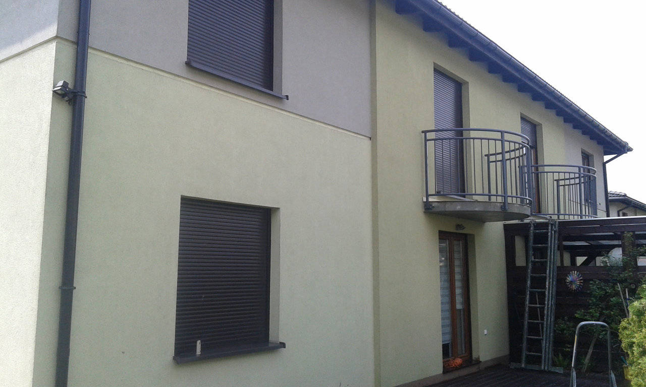 Mycie elewacji z glonów Katowice Kostuchna