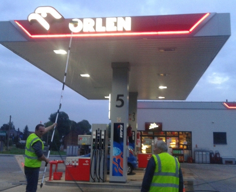 Czyszczenie stacji paliw Katowice