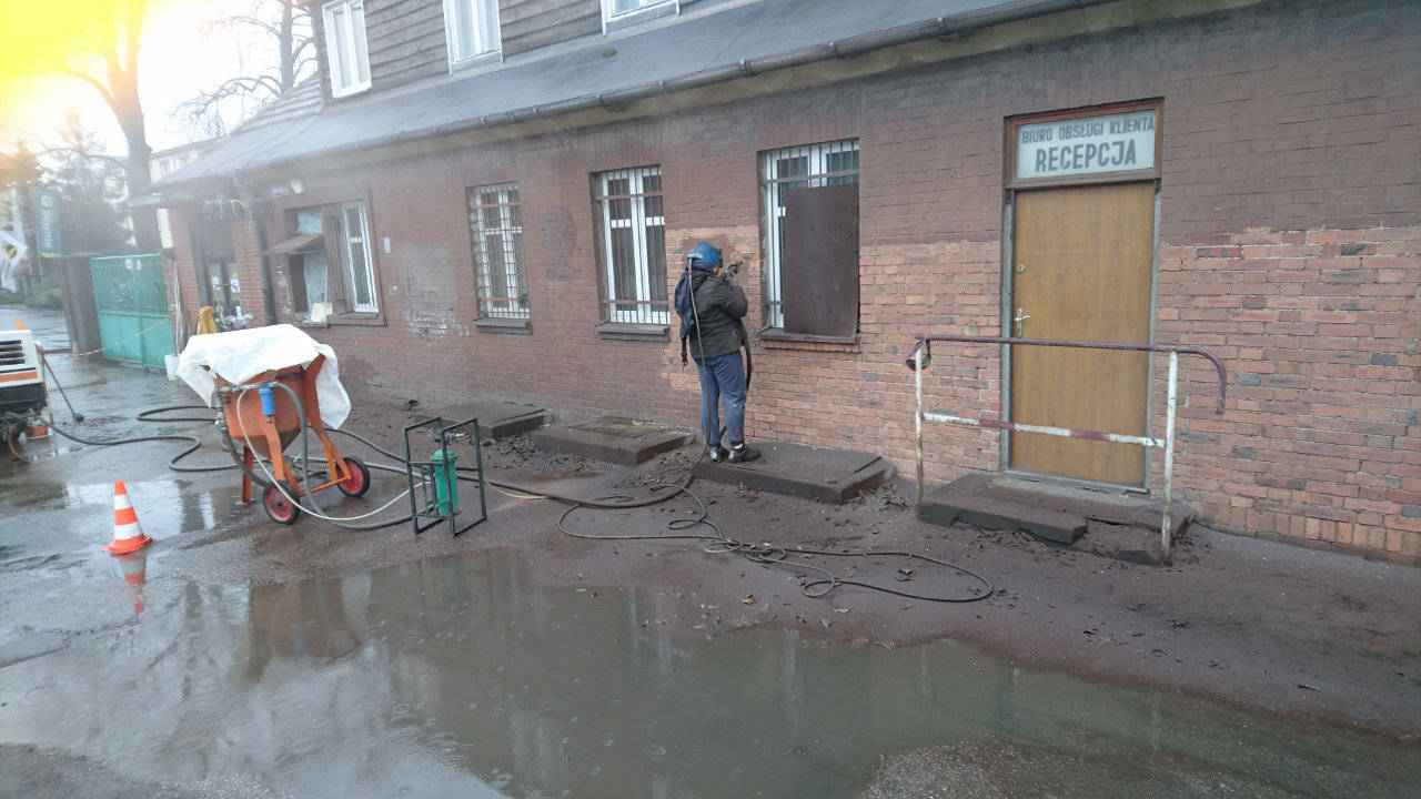 Piaskowanie elewacji ceglanej Bytom